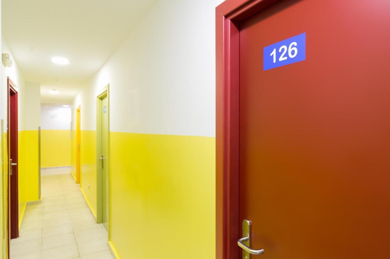 Hostal Welcome Madryt Zewnętrze zdjęcie