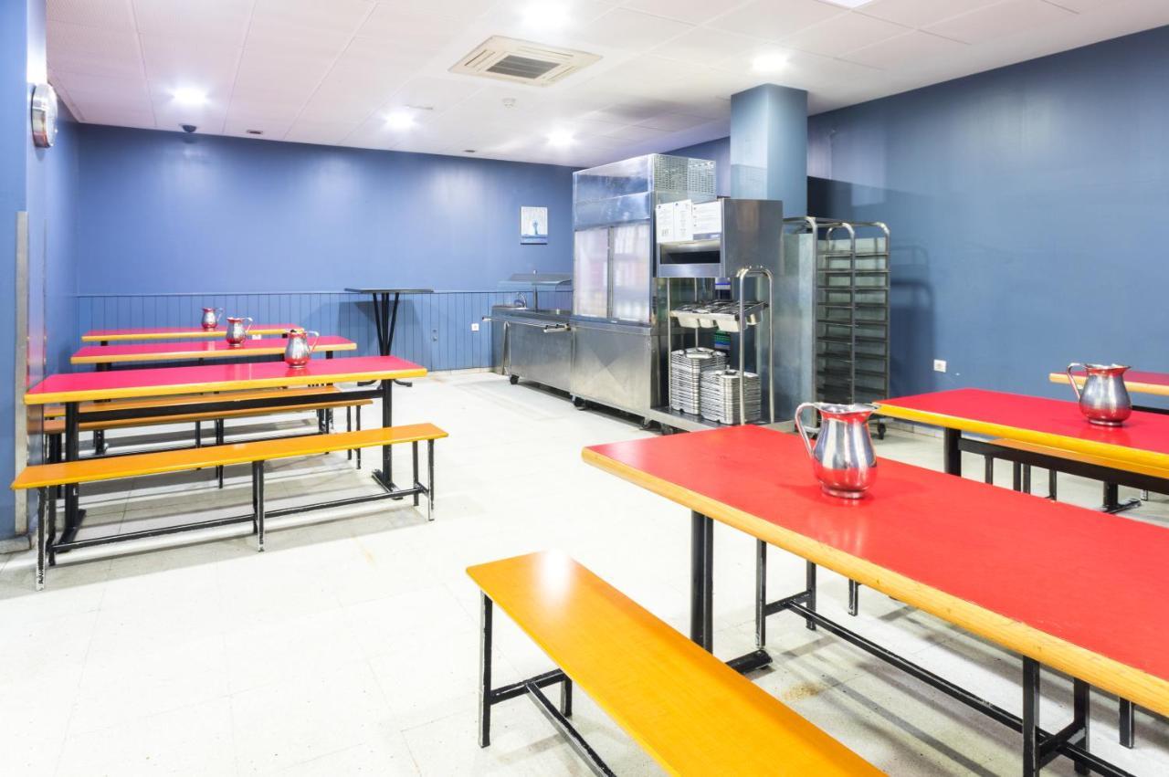Hostal Welcome Madryt Zewnętrze zdjęcie